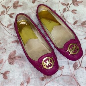 MICHAEL KORS FLATS